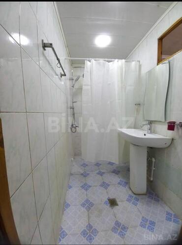Продается 2-комн. вторичка 65 м², пос. Старые Гюнешли, photo 12 from 13