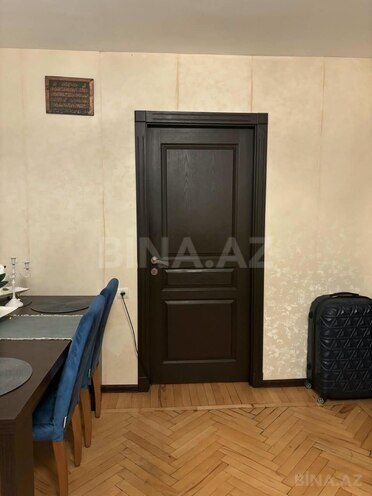 Продаётся 2-комн. вторичка 55 м², м. Иншаатчылар, photo 8 from 11