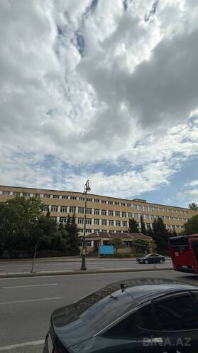 Satılır 2 otaqlı köhnə tikili 60 m², İnşaatçılar m., photo 3 from 17
