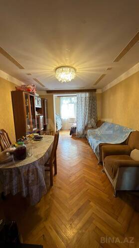 Satılır 2 otaqlı köhnə tikili 60 m², İnşaatçılar m., photo 7 from 17
