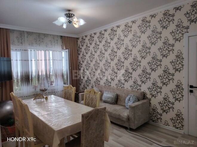 Продаётся 4-комн. вторичка 100 м², м. Ази Асланов, photo 3 from 13