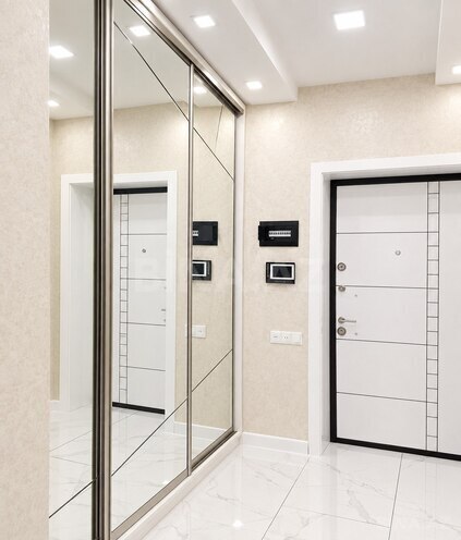 Сдается 3-комн. новостройка 107 м², м. 8 ноября, photo 11 from 17