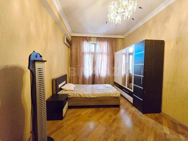 Продается 4-комн. новостройка 220 м², м. 8 ноября, photo 3 from 20