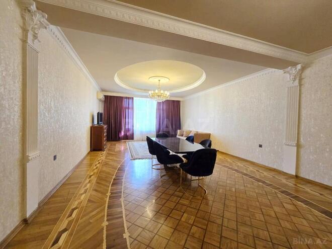 Продается 4-комн. новостройка 220 м², м. 8 ноября, photo 7 from 20