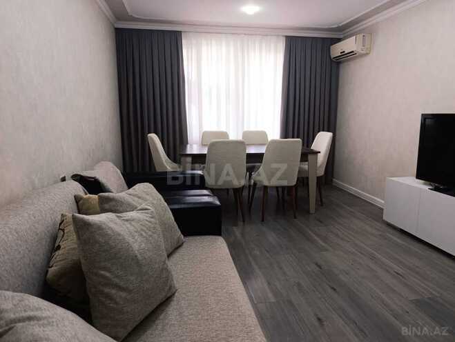 Satılır 3 otaqlı köhnə tikili 70 m², Neftçilər m., photo 1 from 10