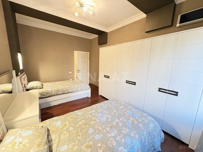 İcarəyə verilir 3 otaqlı yeni tikili 150 m², 28 May m., photo 17 from 19