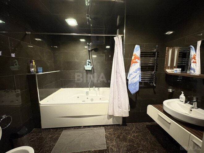 İcarəyə verilir 3 otaqlı yeni tikili 150 m², 28 May m., photo 13 from 19