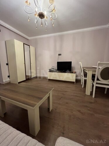 İcarəyə verilir 2 otaqlı köhnə tikili 40 m², Nəriman Nərimanov m., photo 1 from 7