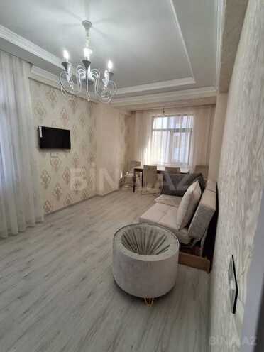 Сдается 2-комн. новостройка 90 м², м. Иншаатчылар, photo 1 from 13