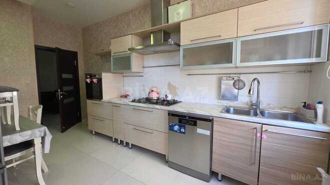 İcarəyə verilir 3 otaqlı yeni tikili 130 m², Qara Qarayev m., photo 9 from 14