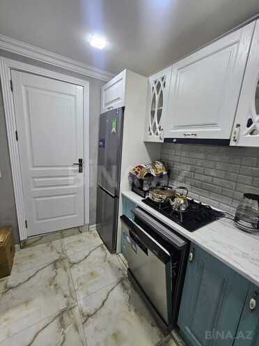 Satılır 2 otaqlı köhnə tikili 70 m², İnşaatçılar m., photo 6 from 10