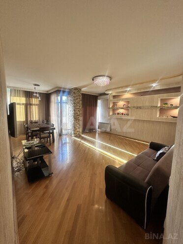 Продаётся 3-комн. новостройка 143 м², Насиминский  р., photo 1 from 11