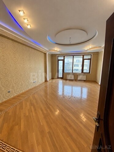 Продаётся 3-комн. новостройка 150 м², м. Низами, photo 4 from 14