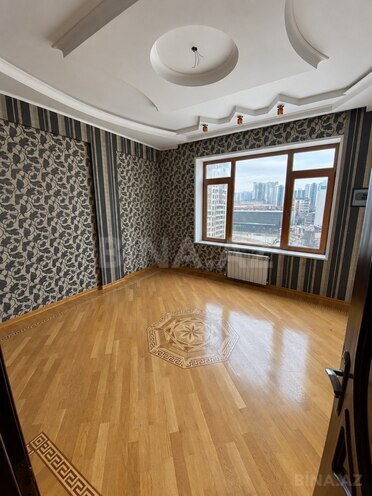 Продаётся 3-комн. новостройка 150 м², м. Низами, photo 5 from 14