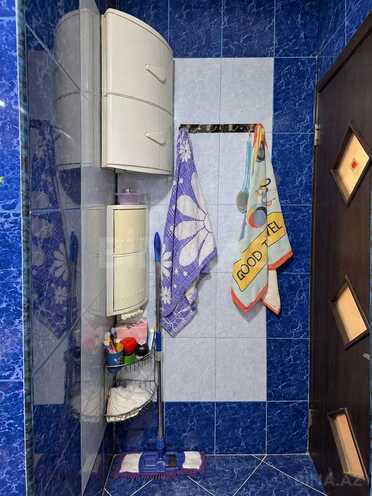 Satılır 3 otaqlı köhnə tikili 70 m², Sahil m., photo 26 from 28