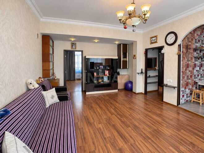 Satılır 3 otaqlı köhnə tikili 70 m², Sahil m., photo 10 from 28