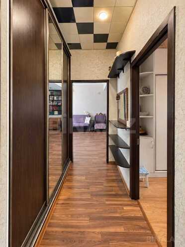 Satılır 3 otaqlı köhnə tikili 70 m², Sahil m., photo 16 from 28