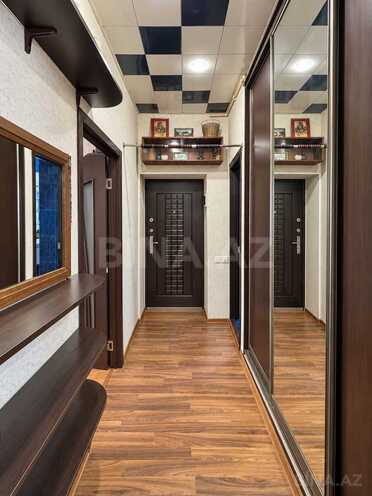 Satılır 3 otaqlı köhnə tikili 70 m², Sahil m., photo 21 from 28