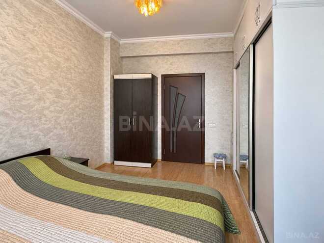 Satılır 3 otaqlı köhnə tikili 70 m², Sahil m., photo 20 from 28
