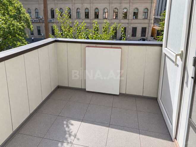 Satılır 3 otaqlı köhnə tikili 70 m², Sahil m., photo 7 from 28