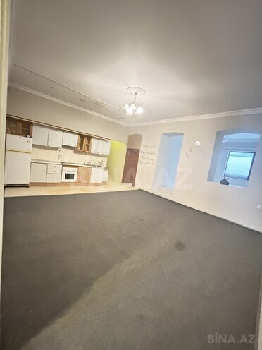 İcarəyə verilir 3 otaqlı ofis 70 m², 28 May m., photo 1 from 8