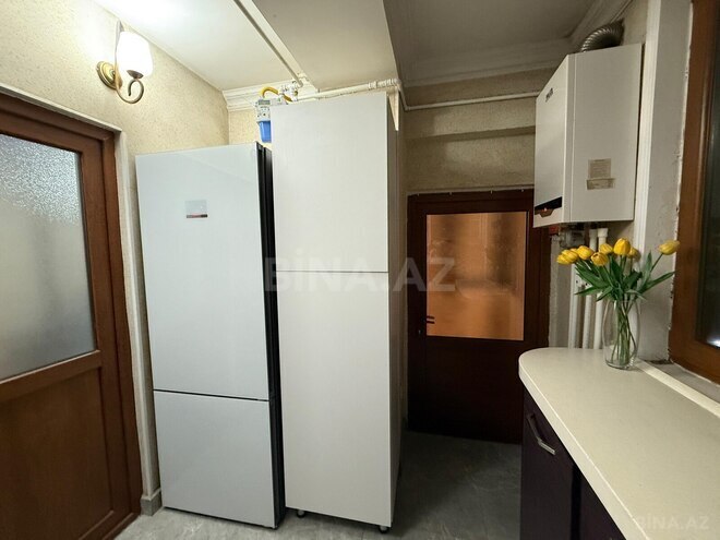 Satılır 3 otaqlı köhnə tikili 90 m², Nizami r., photo 18 from 22