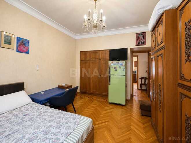 Satılır 3 otaqlı köhnə tikili 110 m², İçəri Şəhər m., photo 19 from 32