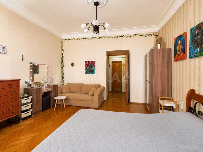 Satılır 3 otaqlı köhnə tikili 110 m², İçəri Şəhər m., photo 14 from 32