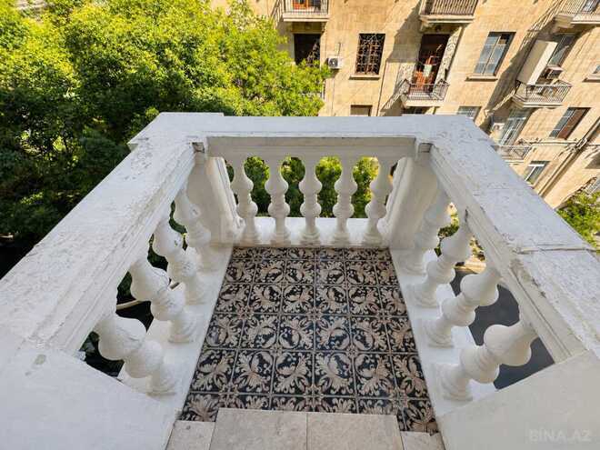 Satılır 3 otaqlı köhnə tikili 110 m², İçəri Şəhər m., photo 11 from 32