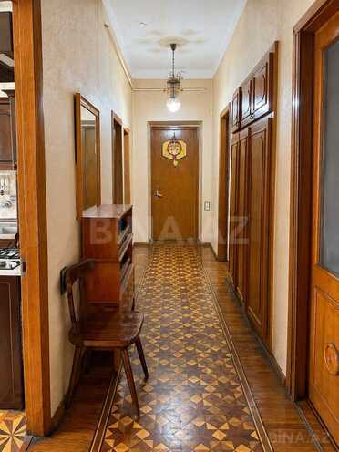 Satılır 3 otaqlı köhnə tikili 110 m², İçəri Şəhər m., photo 25 from 32