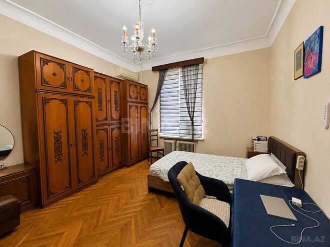 Satılır 3 otaqlı köhnə tikili 110 m², İçəri Şəhər m., photo 18 from 32