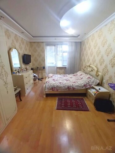 Продается 3-комн. вторичка 71 м², пос. Ясамал, photo 3 from 8