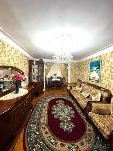Продаётся 3-комн. новостройка 70 м², м. Низами, photo 1 from 19