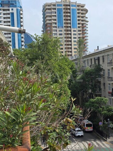 İcarəyə verilir 2 otaqlı yeni tikili 60 m², 28 May m., photo 11 from 15