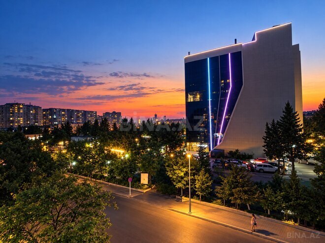 Продаётся 3-комн. вторичка 70 м², м. Кара Караев, photo 25 from 27
