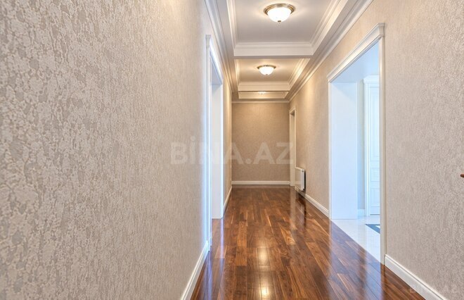 Satılır 8 otaqlı həyət evi/bağ evi 1 000 m², Şüvəlan q., photo 13 from 26