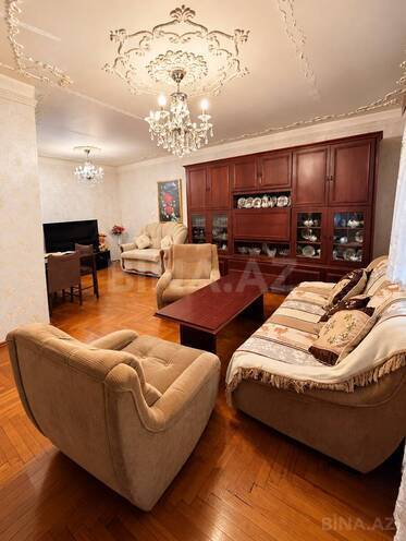 Продается 3-комн. вторичка 90 м², м. Нефтчиляр, photo 4 from 14