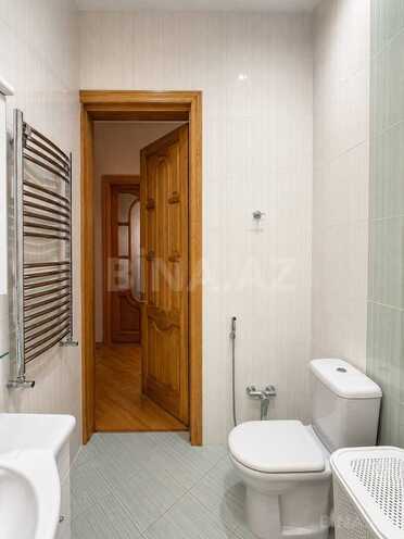 Продаётся 4-комн. вторичка 126 м², м. Сахил, photo 28 from 31
