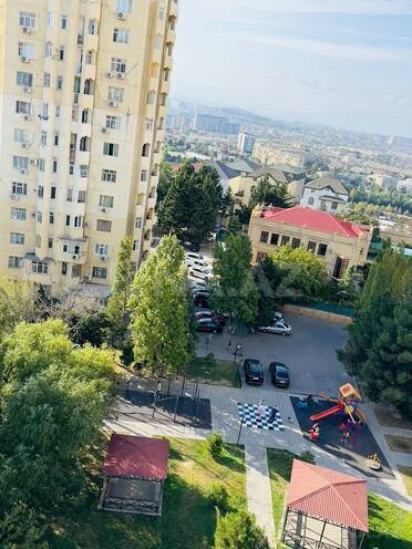 Продаётся 3-комн. новостройка 75 м², Бинагадинский р., photo 1 from 15