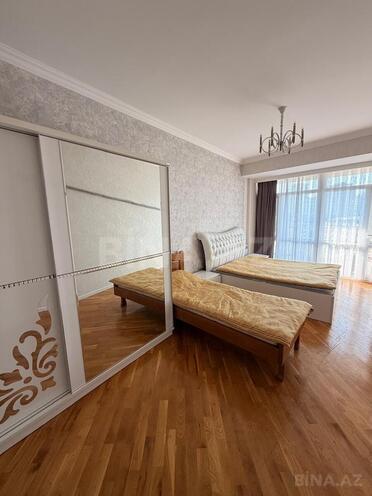 Сдается 3-комн. новостройка 100 м², м. Низами, photo 14 from 23