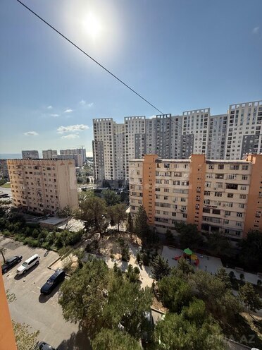 Продается 2-комн. вторичка 65 м², м. Ази Асланов, photo 15 from 16