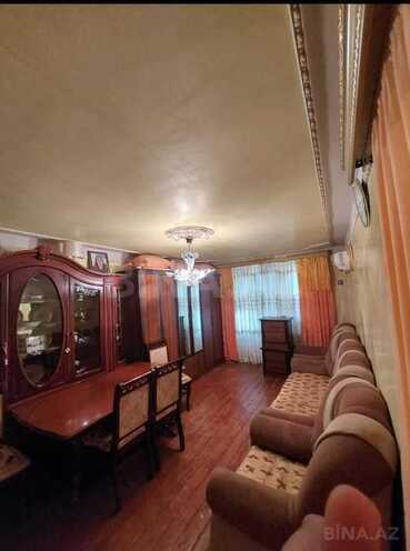 Продается 2-комн. вторичка 52 м², м. Элмляр Академиясы, photo 1 from 9