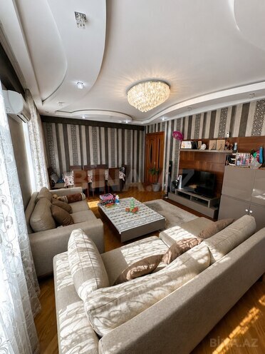 Продаётся 2-комн. новостройка 101 м², м. Иншаатчылар, photo 1 from 11