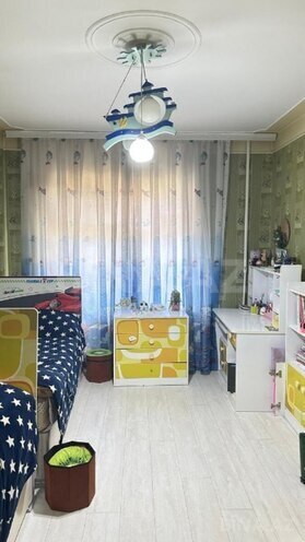 Продаётся 4-комн. вторичка 100 м², м. Халглар Достлугу, photo 1 from 16