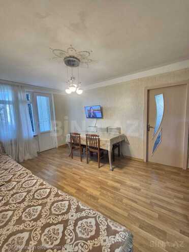 Продаётся 2-комн. вторичка 40 м², м. Элмляр Академиясы, photo 3 from 19