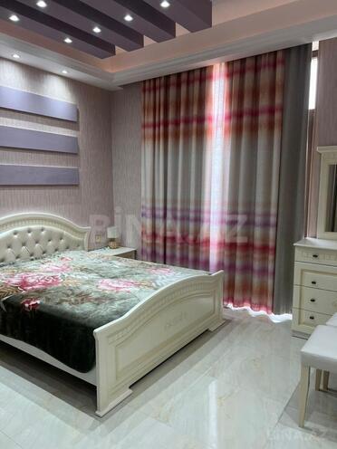 Сдаётся 3-комн. новостройка 100 м², Хатаинский р., photo 14 from 19