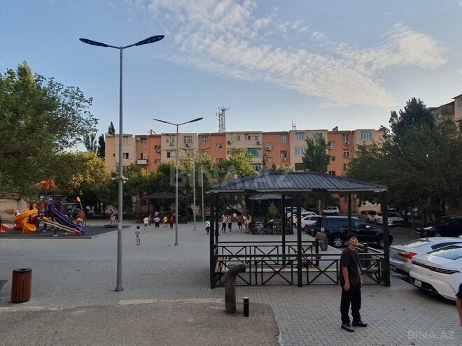 Продаётся 3-комн. вторичка 70 м², м. Кара Караев, photo 15 from 23