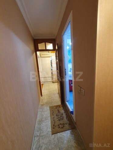 Продаётся 3-комн. вторичка 70 м², м. Кара Караев, photo 18 from 23