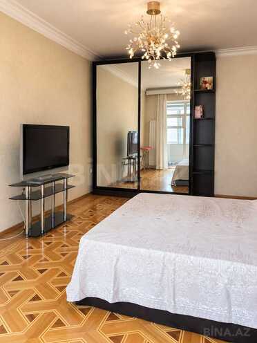 Сдаётся 3-комн. новостройка 105 м², м. Низами, photo 5 from 20