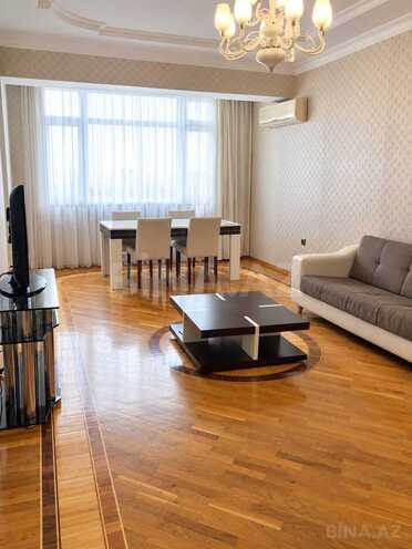 Сдаётся 3-комн. новостройка 105 м², м. Низами, photo 7 from 20